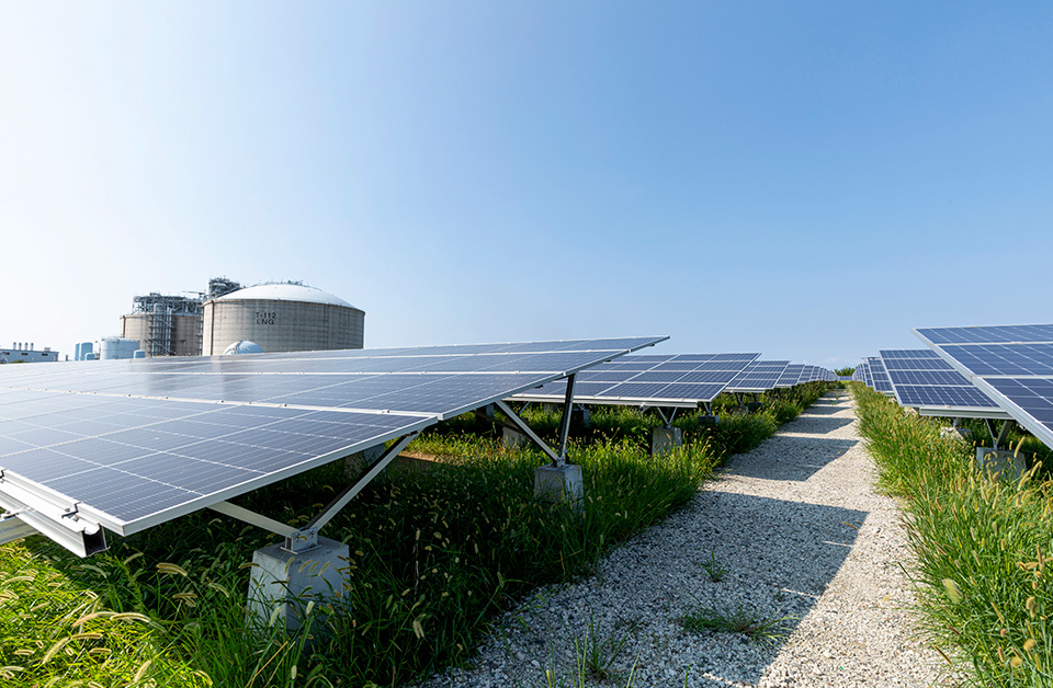 太陽光発電/太陽熱利用